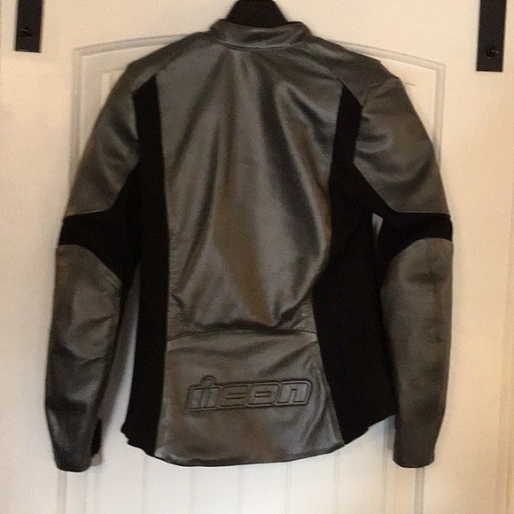 Icon Overload Leather Motorcycle Jacket - Picture 4 of 4